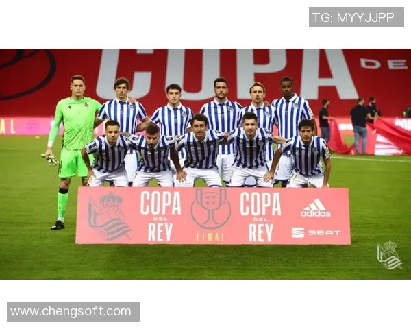 欧冠门票系统崩溃数万球迷排队长达12小时抢购心切